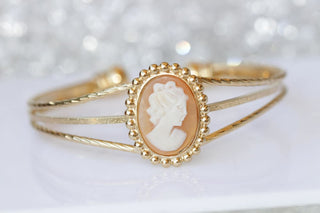 Vintage Cameo Bracelet