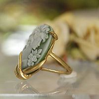 Vintage Style Cameo Ring