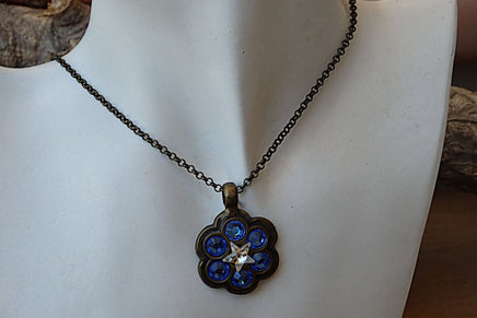 Vintage Style Necklace. Clear Star Necklace. Blue Royal Rebeka Necklace. Blue Sapphire Crystal Necklace. Antique Style Flower Necklace.