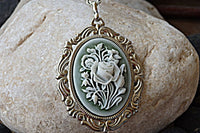 Vintage Style Necklace. Oval Silver Pendant With White Flowers Pendant. Vintage Style Pendant. Ceramic Pendant Necklace. Ornaments Necklace