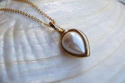 Wedding Pearl Pendant Necklace