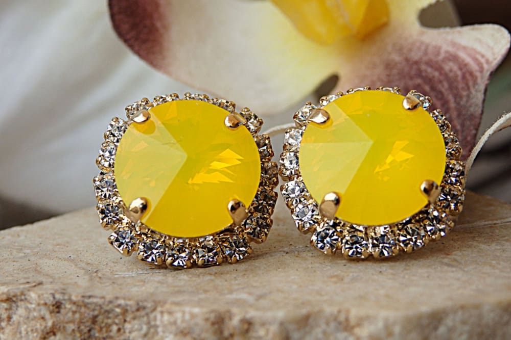 Yellow earrings - Main Image